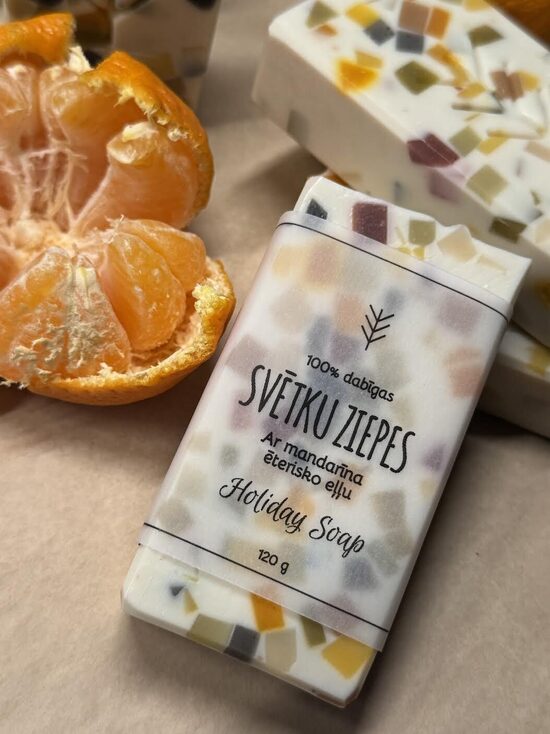 SVĒTKU ZIEPES AR MANDARĪNA ĒTERISKO EĻĻU